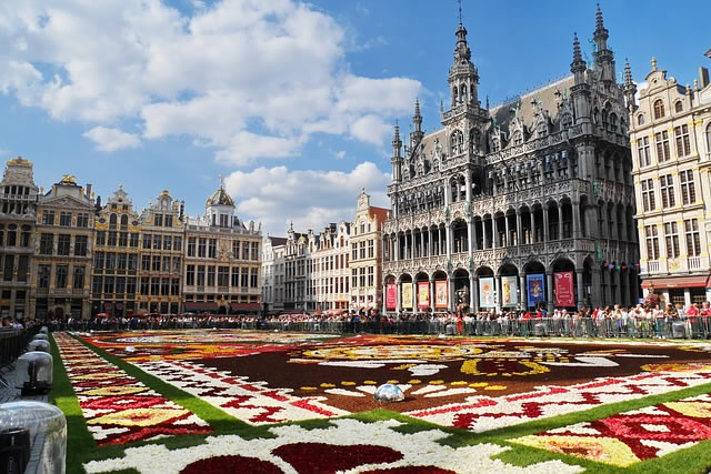 grand-place-3614619_640