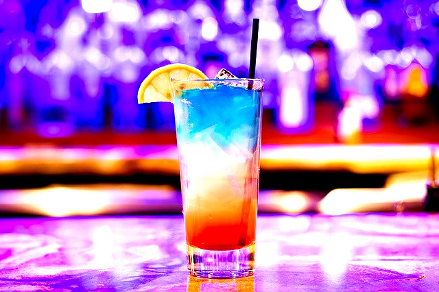 cocktail-3327242_640